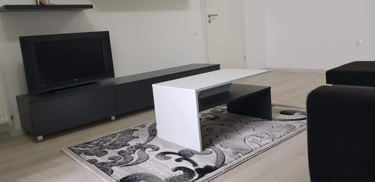 Apartament Modern Ioan Popasu Apartment บราชอฟ ภายนอก รูปภาพ